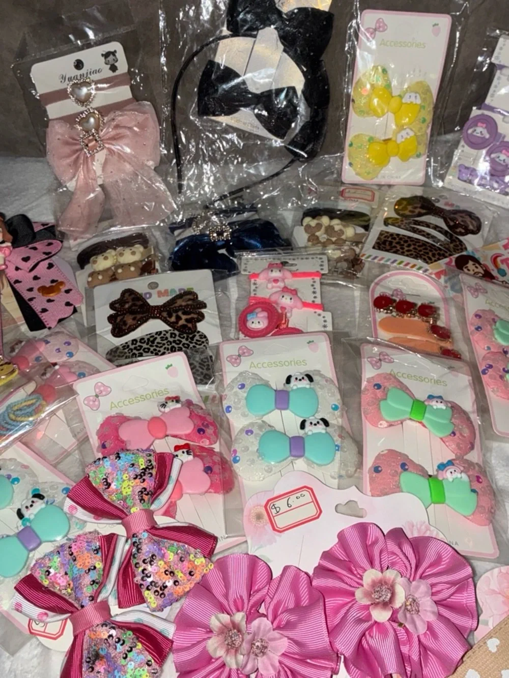33 piece Large bundle of kids Hair Bow Accessory Assortment -